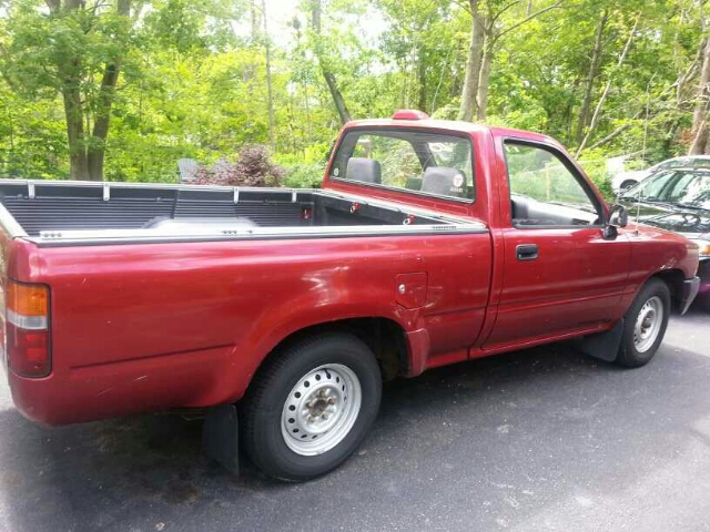 1994 Toyota Pickup Base