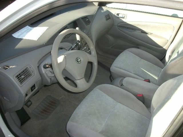 2001 Toyota Prius Base