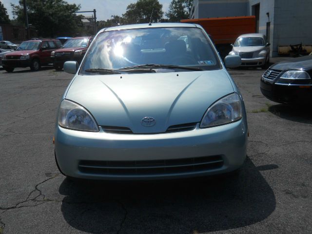 2001 Toyota Prius Base