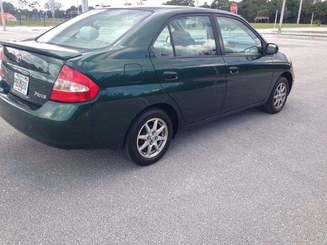 2002 Toyota Prius FX4 Crew Cab