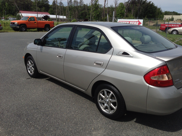2002 Toyota Prius FX4 Crew Cab