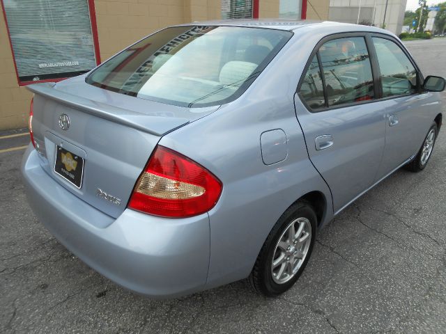 2002 Toyota Prius FX4 Crew Cab