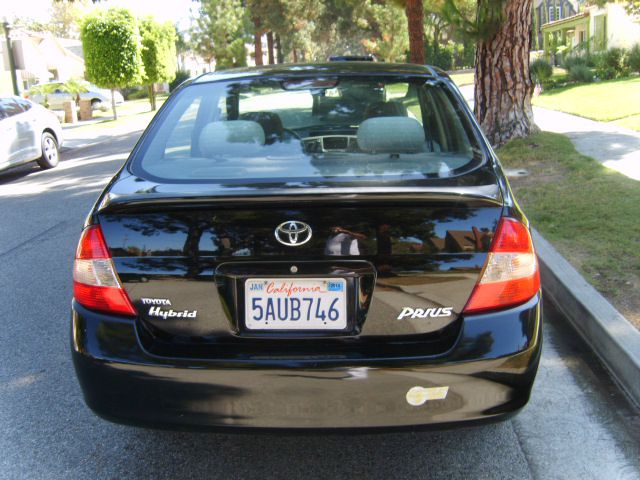 2003 Toyota Prius FX4 Crew Cab