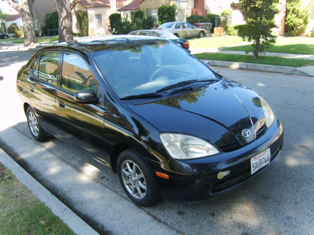 2003 Toyota Prius FX4 Crew Cab