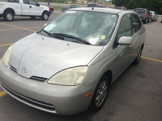 2003 Toyota Prius FX4 Crew Cab