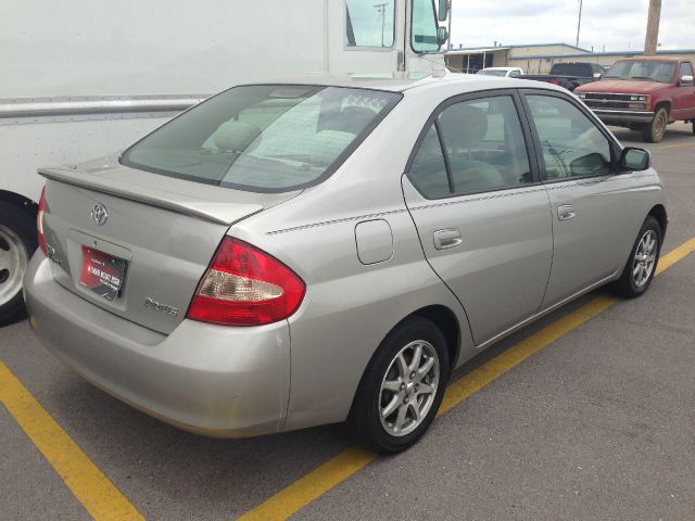 2003 Toyota Prius FX4 Crew Cab