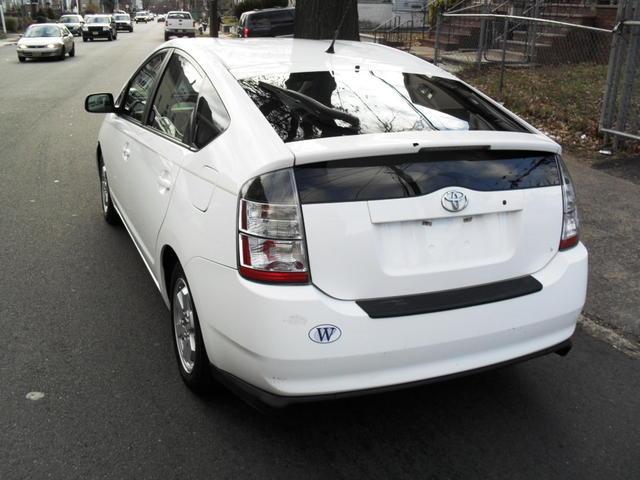 2004 Toyota Prius Unknown