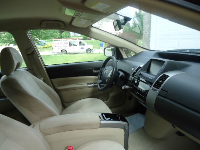 2004 Toyota Prius Graphite