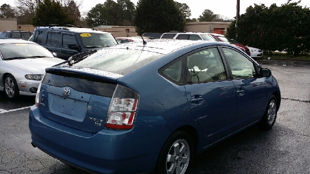 2004 Toyota Prius Graphite