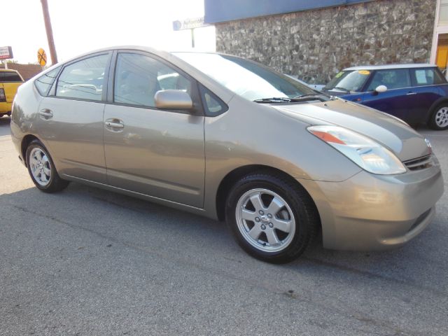 2004 Toyota Prius Graphite