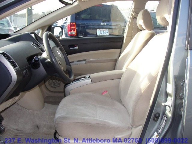 2004 Toyota Prius Graphite