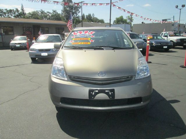 2005 Toyota Prius 750li Xdrive 1-ownerawdnavigation Sedan