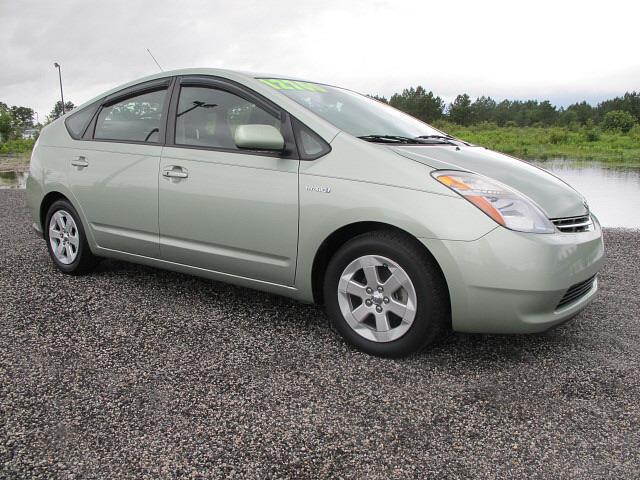 2008 Toyota Prius Bucket Lift