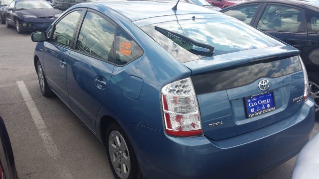 2008 Toyota Prius 2WD 4dr XLT SUV