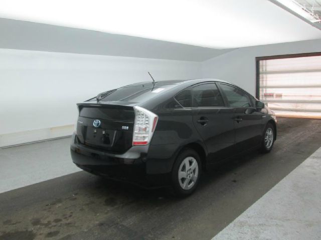 2010 Toyota Prius 4dr Sdn 2.4L FWD