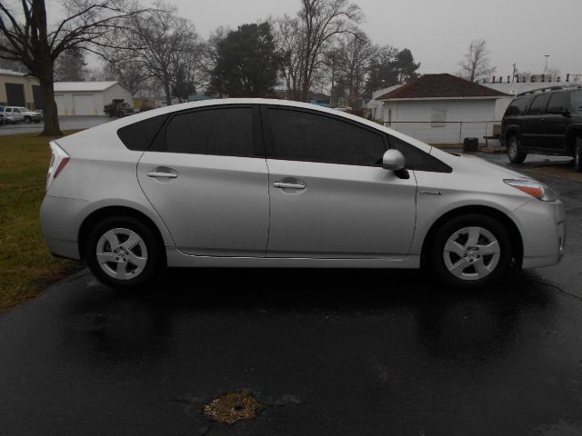 2010 Toyota Prius Adventurer Model 2WD