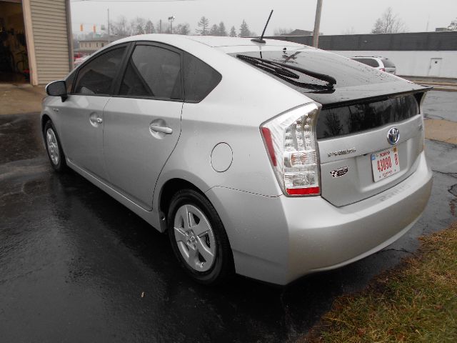 2010 Toyota Prius Adventurer Model 2WD