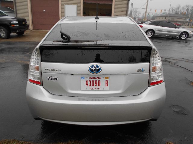 2010 Toyota Prius Adventurer Model 2WD