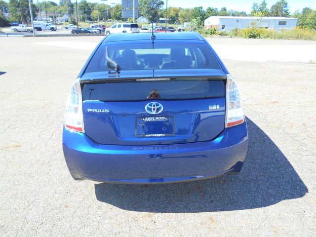 2010 Toyota Prius 4dr Sdn 2.4L FWD