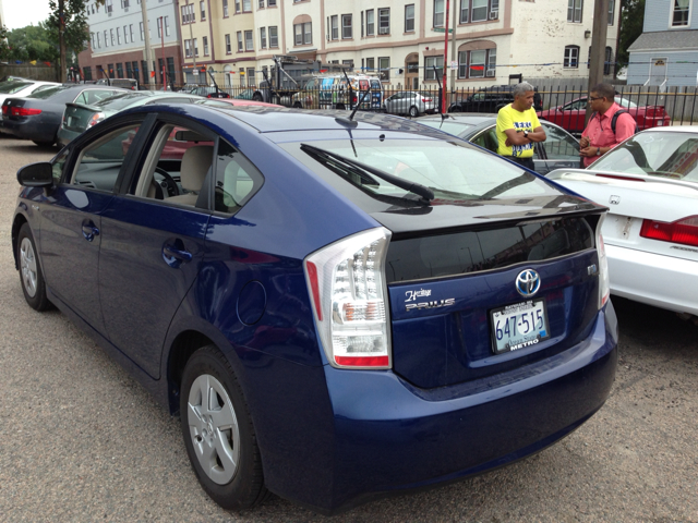 2010 Toyota Prius Premier - ONE Ownerloaded