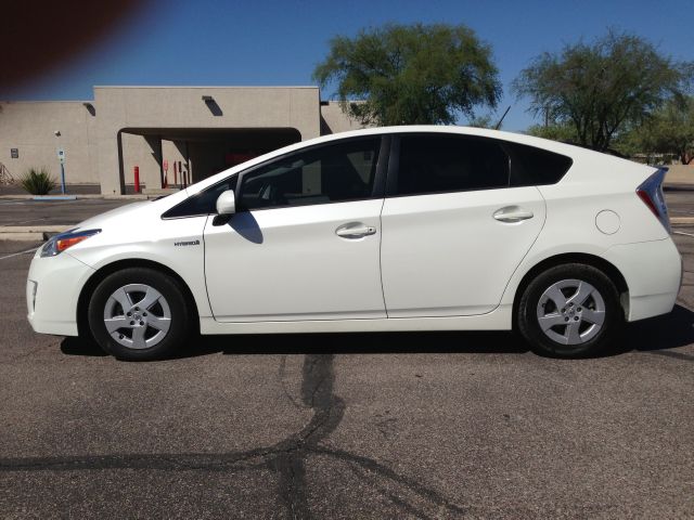 2010 Toyota Prius Premier - ONE Ownerloaded