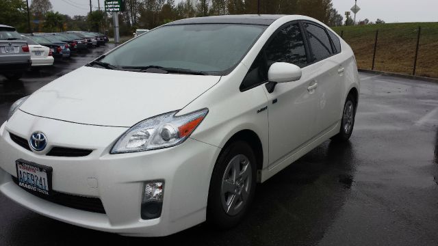 2010 Toyota Prius 4dr Sdn 2.4L FWD
