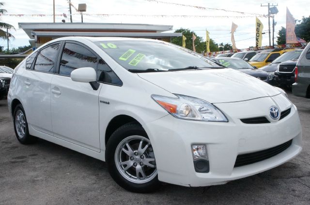 2010 Toyota Prius Adventurer Model 2WD