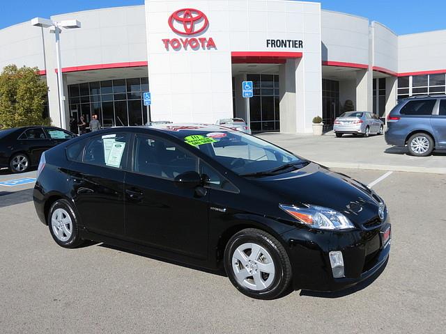 2010 Toyota Prius SLT - MEGA Cab4x4