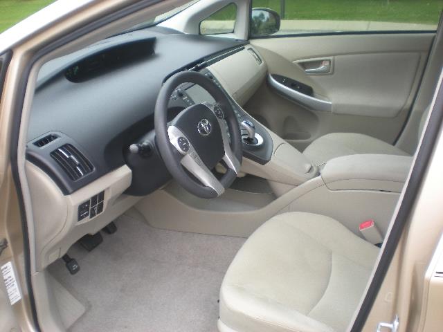 2010 Toyota Prius 4dr Sdn 2.4L FWD