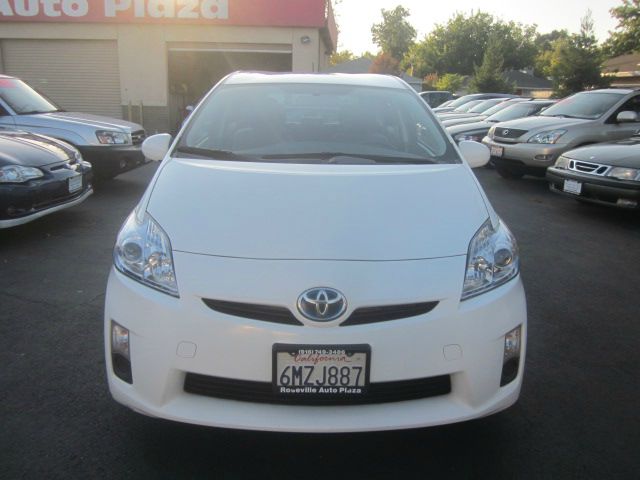 2010 Toyota Prius Hatchback Manual S Sport