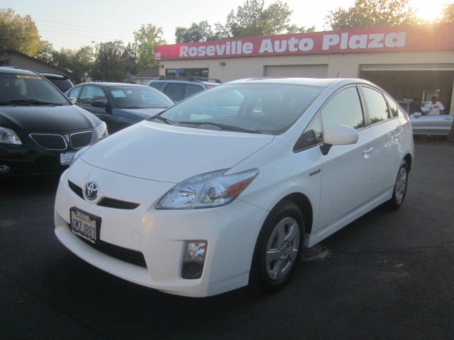 2010 Toyota Prius Hatchback Manual S Sport