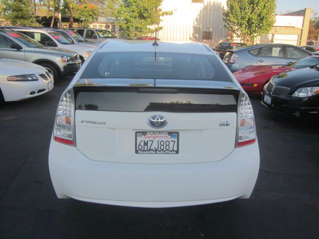 2010 Toyota Prius Hatchback Manual S Sport