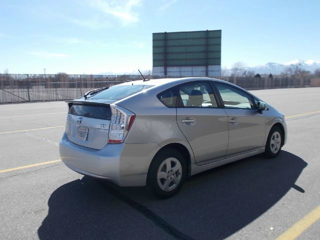 2010 Toyota Prius 4dr Sdn 2.4L FWD
