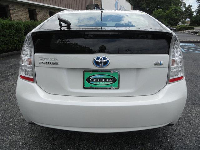 2010 Toyota Prius 4x4 SLT HEMI 1-owner