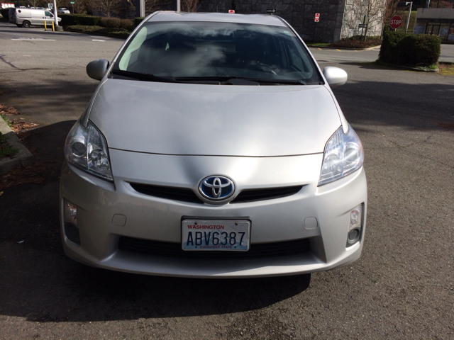 2010 Toyota Prius Premier - ONE Ownerloaded