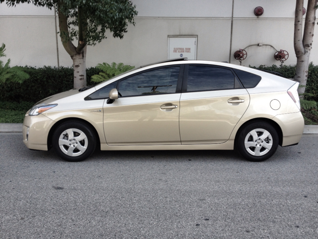 2010 Toyota Prius Premier - ONE Ownerloaded