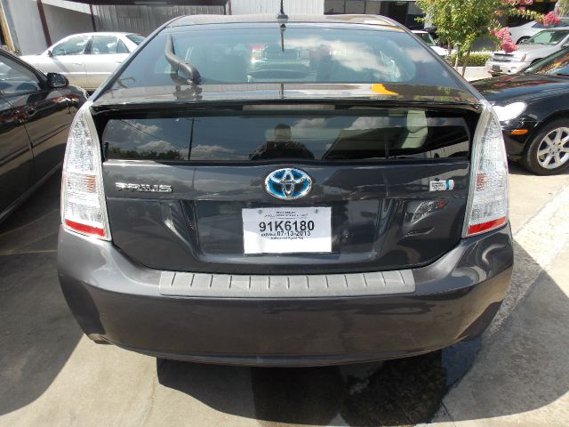 2010 Toyota Prius Adventurer Model 2WD