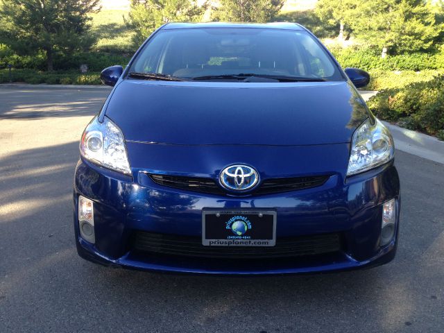 2011 Toyota Prius Xlt4dr4x4