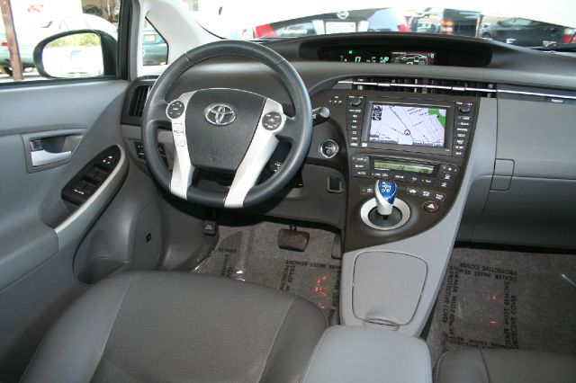 2011 Toyota Prius Premier - ONE Ownerloaded