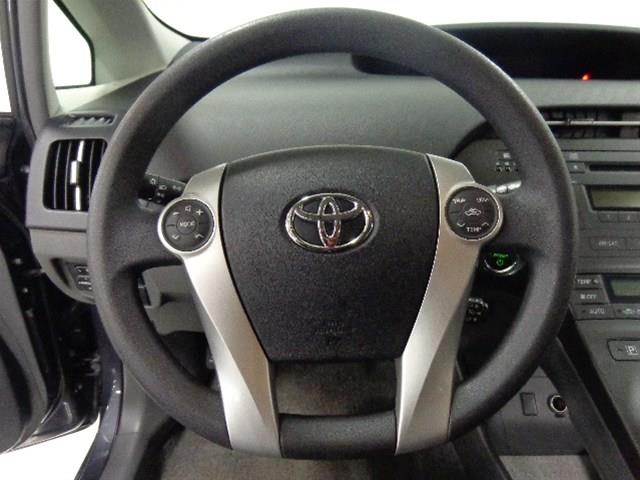 2011 Toyota Prius LTZ 4x4 Nav DVD