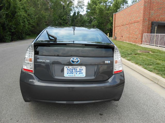 2011 Toyota Prius Hatchback Manual S Sport