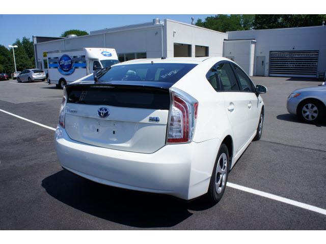 2012 Toyota Prius 535xi Sport