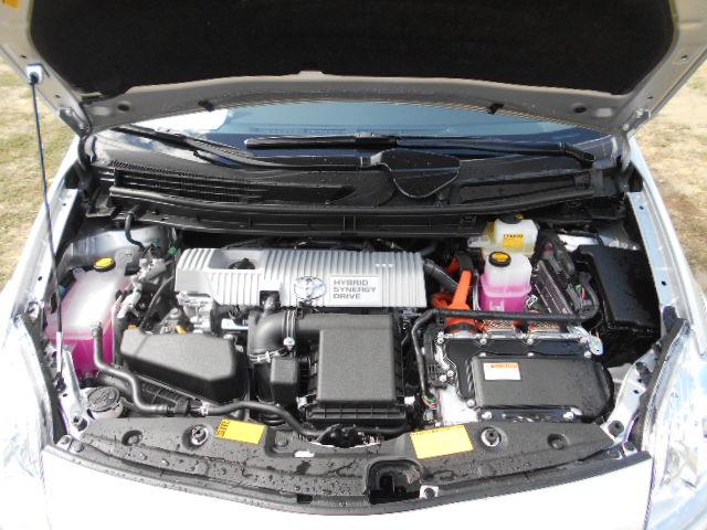 2013 Toyota Prius Base 3000 DOWN WE Finance