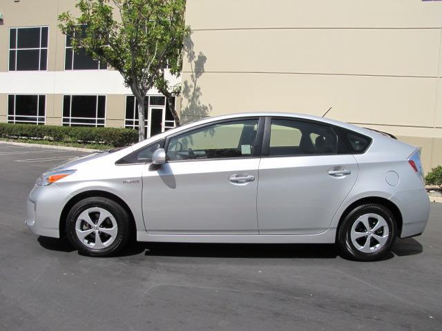 2013 Toyota Prius Unknown