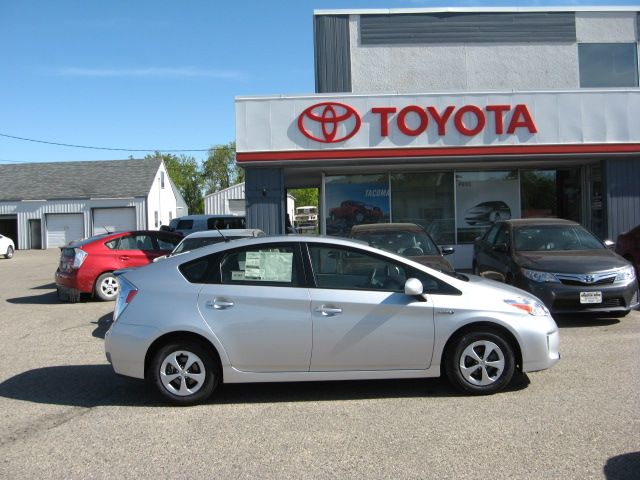2013 Toyota Prius SE Flex Fuel Sto N Go FWD 1 Owner