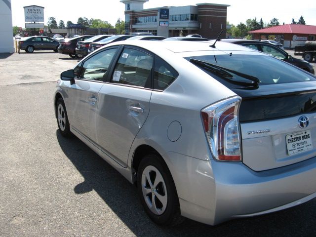 2013 Toyota Prius SE Flex Fuel Sto N Go FWD 1 Owner
