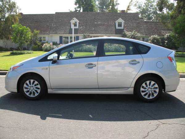 2013 Toyota Prius Plug-in Unknown