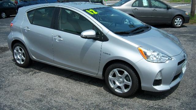 2012 Toyota Prius c G 15