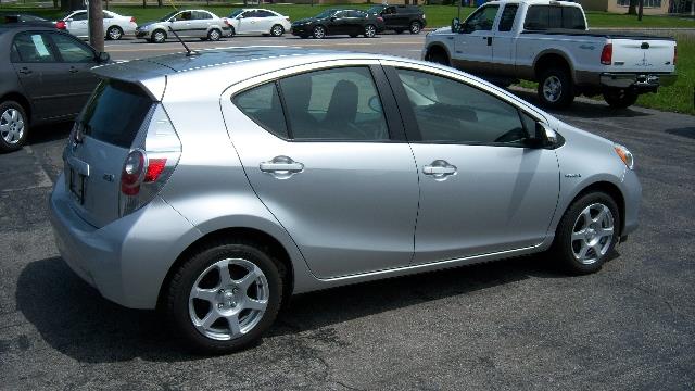 2012 Toyota Prius c G 15