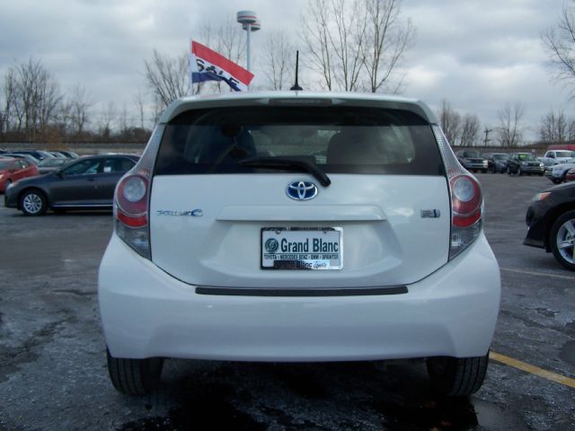 2012 Toyota Prius c G 15